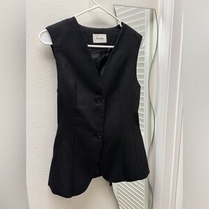 Holzweiler Crune V-neck vest